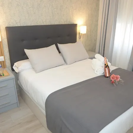Beethoven Luxury Guest house Malaga