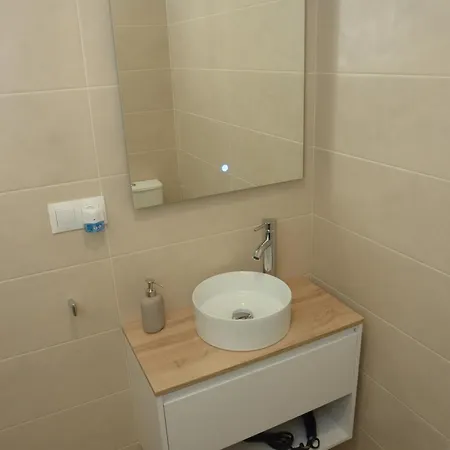 Beethoven Luxury بيت ضيافة