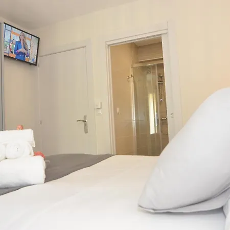 Beethoven Luxury Πανσιόν 3*