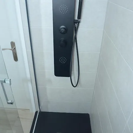 بيت ضيافة Beethoven Luxury *