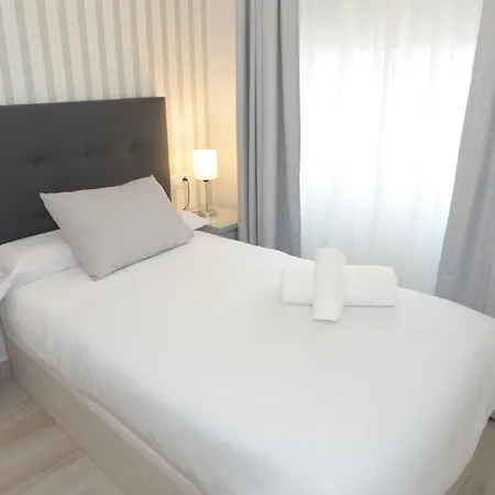 بيت ضيافة Beethoven Luxury مالقة